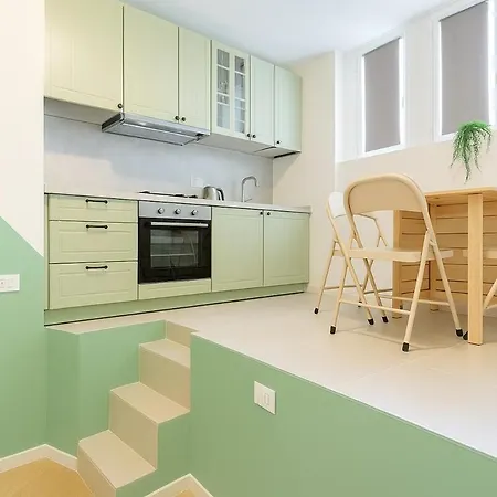 Cozy Near Porta Romana Apartment Milan